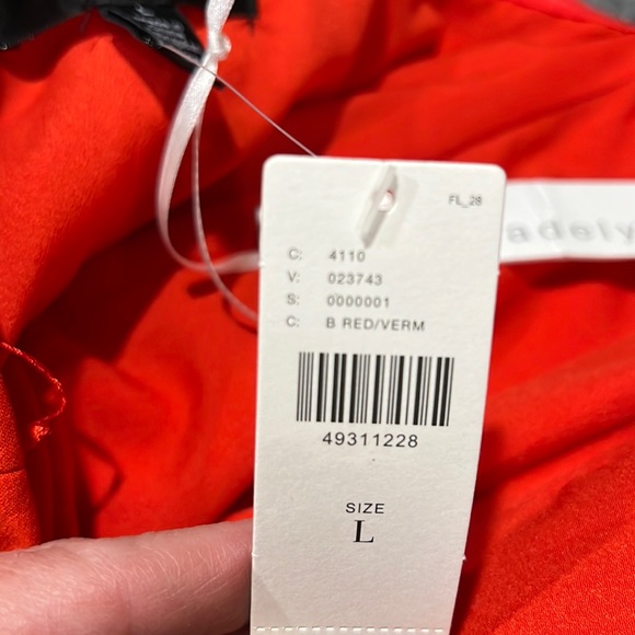 Anthro show stopper top - Picture 9 of 10